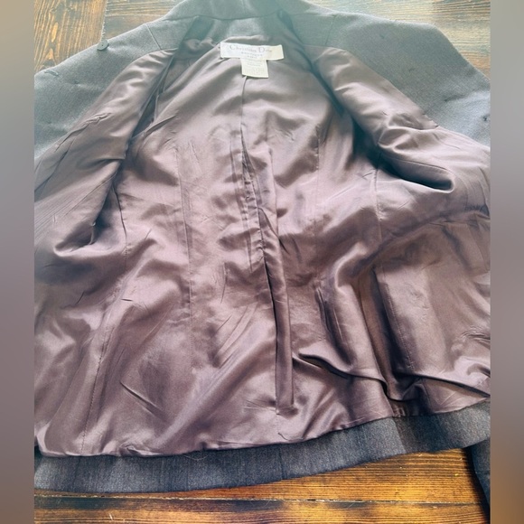 Vintage Christian Dior skirt suit, late 90s/ early 2000s. - Picture 10 of 15